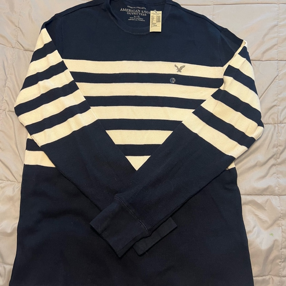 American Eagle Outfitters Navy and Cream Knit Top